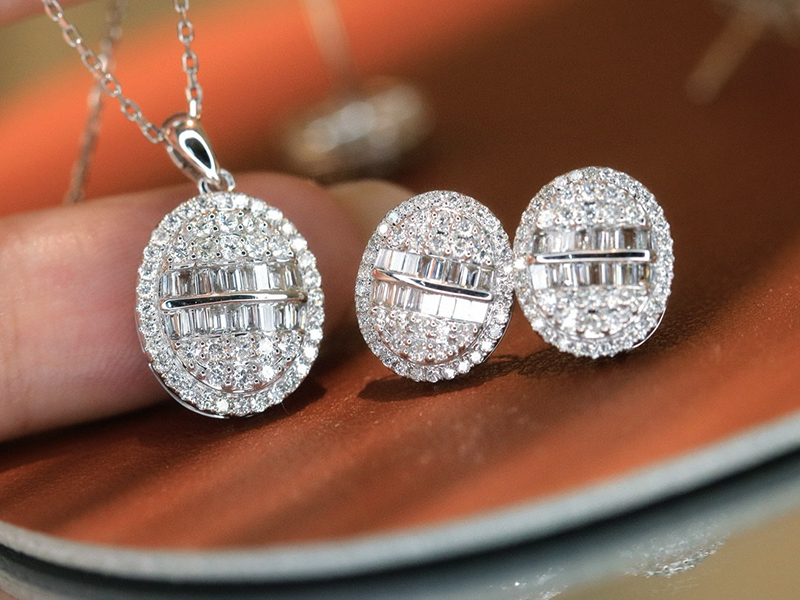 Kolczyki LUOWEND 100% 18K Biał – Diamond Stud Earrings recenzja i cena